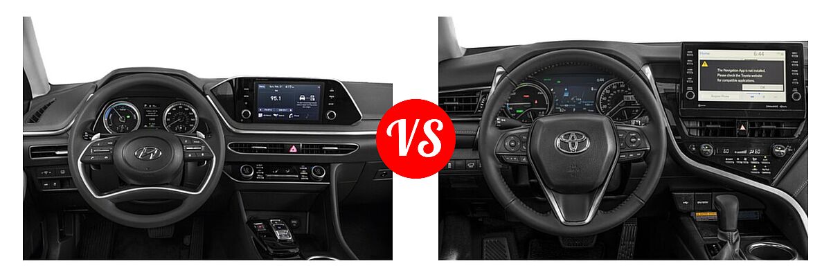 2021 Hyundai Sonata Hybrid Sedan Hybrid Blue vs. 2021 Toyota Camry Hybrid Sedan Hybrid Hybrid XSE - Dashboard Comparison