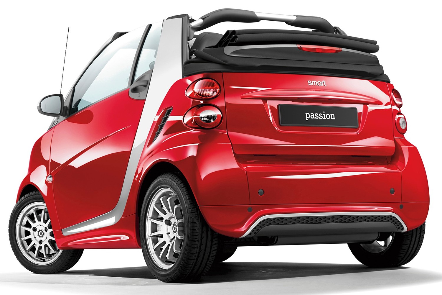 smart fortwo passion cabriolet Convertible Exterior (2013 model year shown)