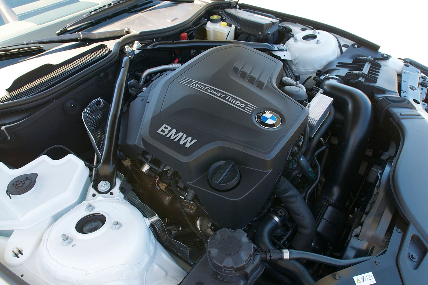 BMW Z4 sDrive28i 2.0L Turbocharged I4 Engine (2012 model year shown)