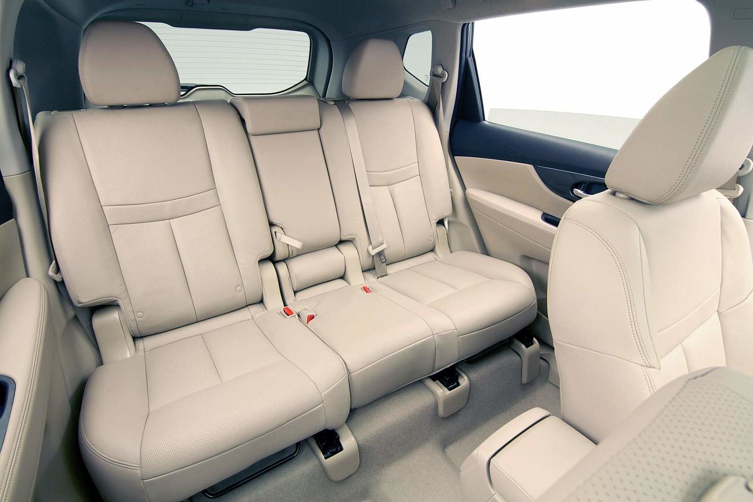 Nissan Rogue SL 4dr SUV Rear Interior (2014 model year shown)