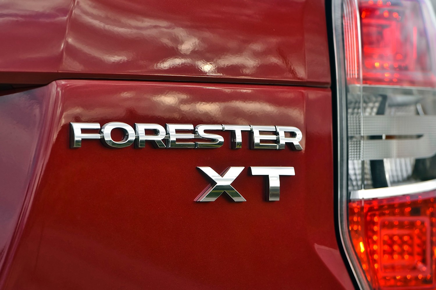 Subaru Forester 2.0XT Touring 4dr SUV Rear Badge (2015 model year shown)