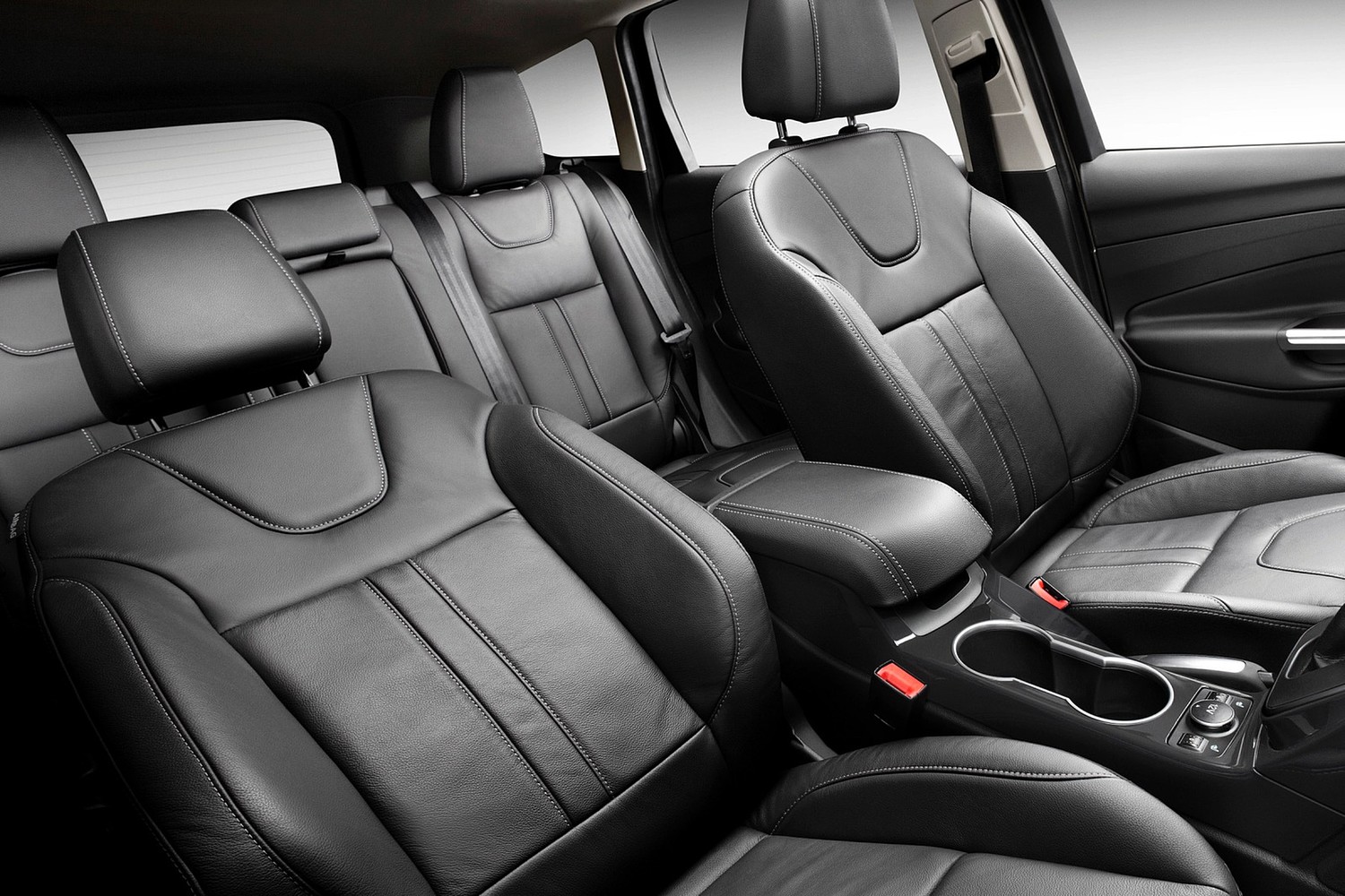 2015 Ford Escape Titanium 4dr SUV Interior