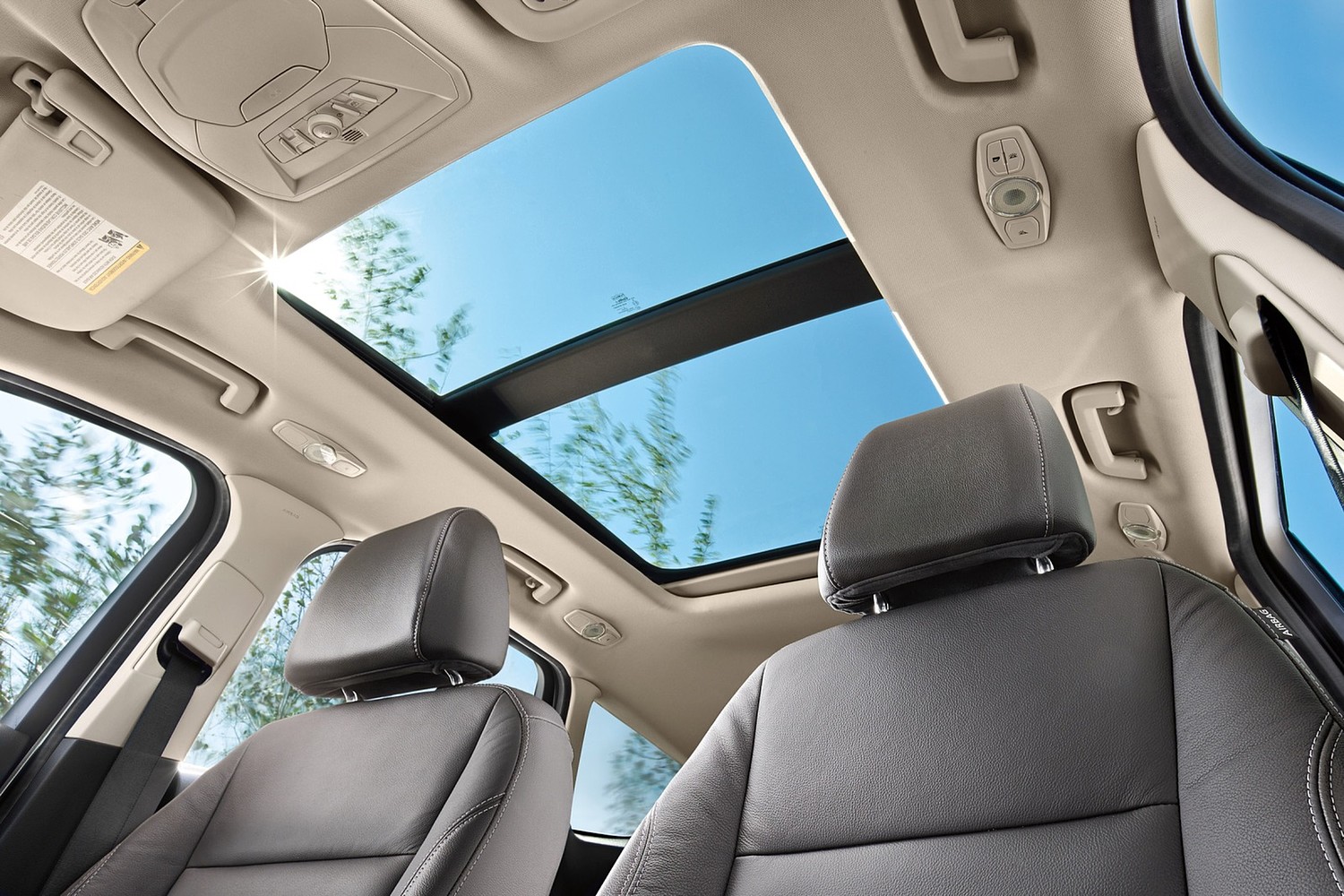 2015 Ford Escape Titanium 4dr SUV Interior Detail