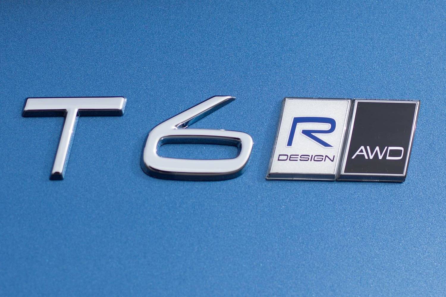 Volvo XC90 T6 R-Design 4dr SUV Rear Badge (2016 model year shown)