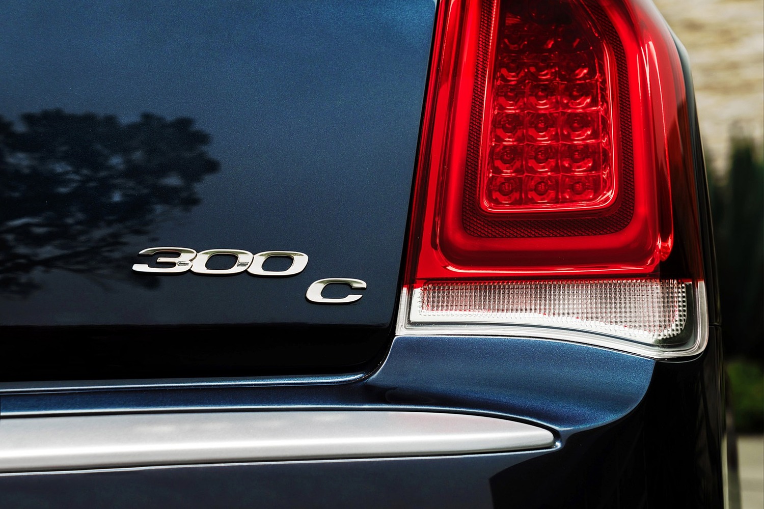Chrysler 300 C Platinum Sedan Rear Badge (2015 model year shown)