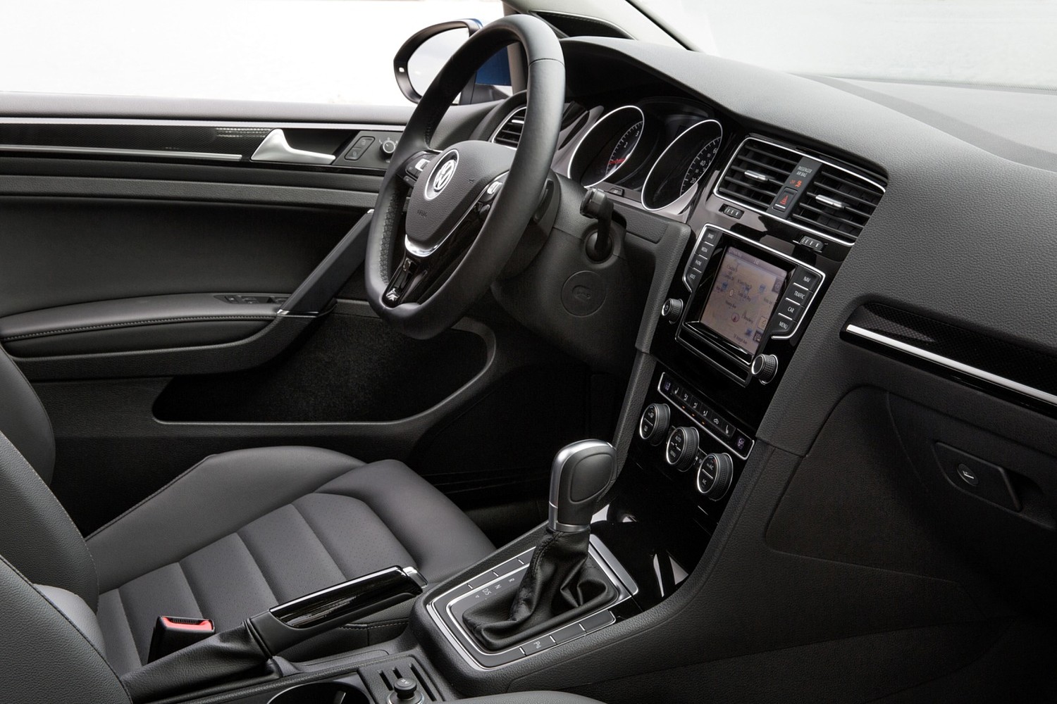 Volkswagen Golf SportWagen TSI SEL Wagon Interior (2015 model year shown)
