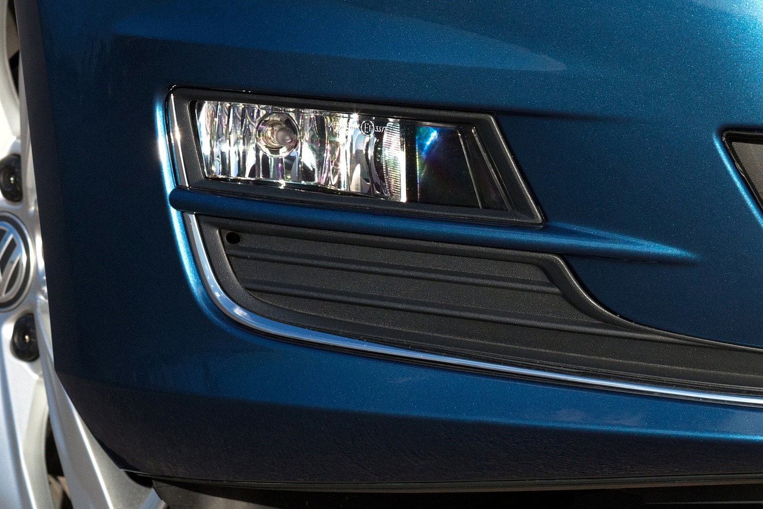Volkswagen Golf SportWagen TSI SEL Wagon Fog Light (2015 model year shown)