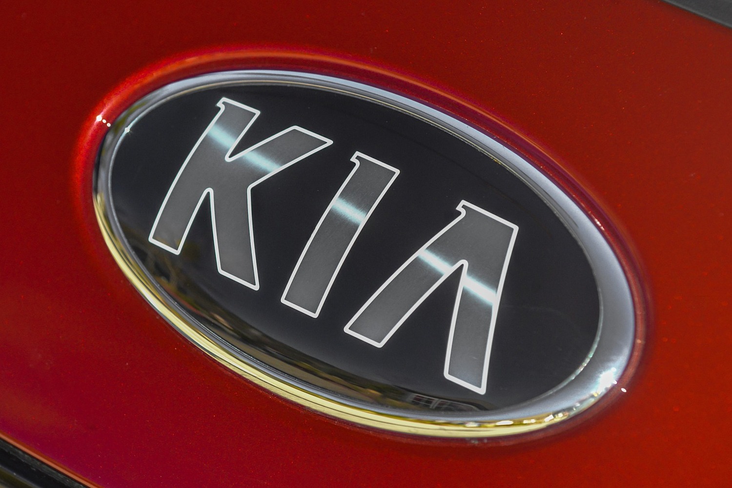 2017 Kia Sportage SX 4dr SUV Front Badge