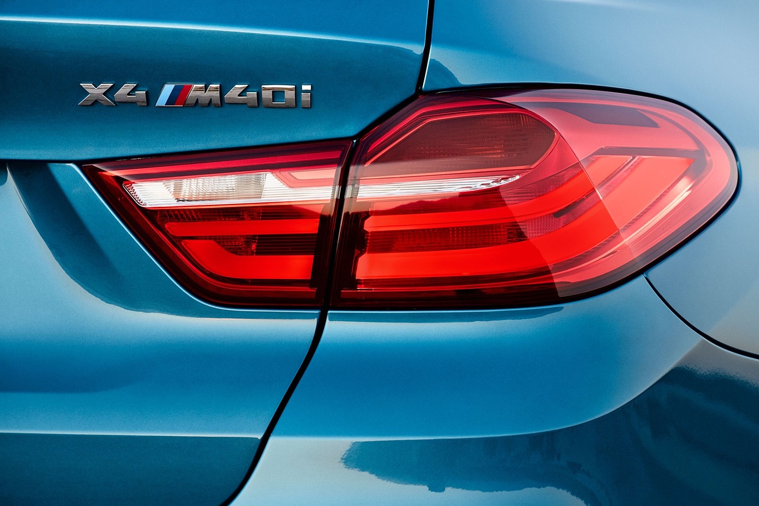 2016 BMW X4 M40i 4dr SUV Rear Badge
