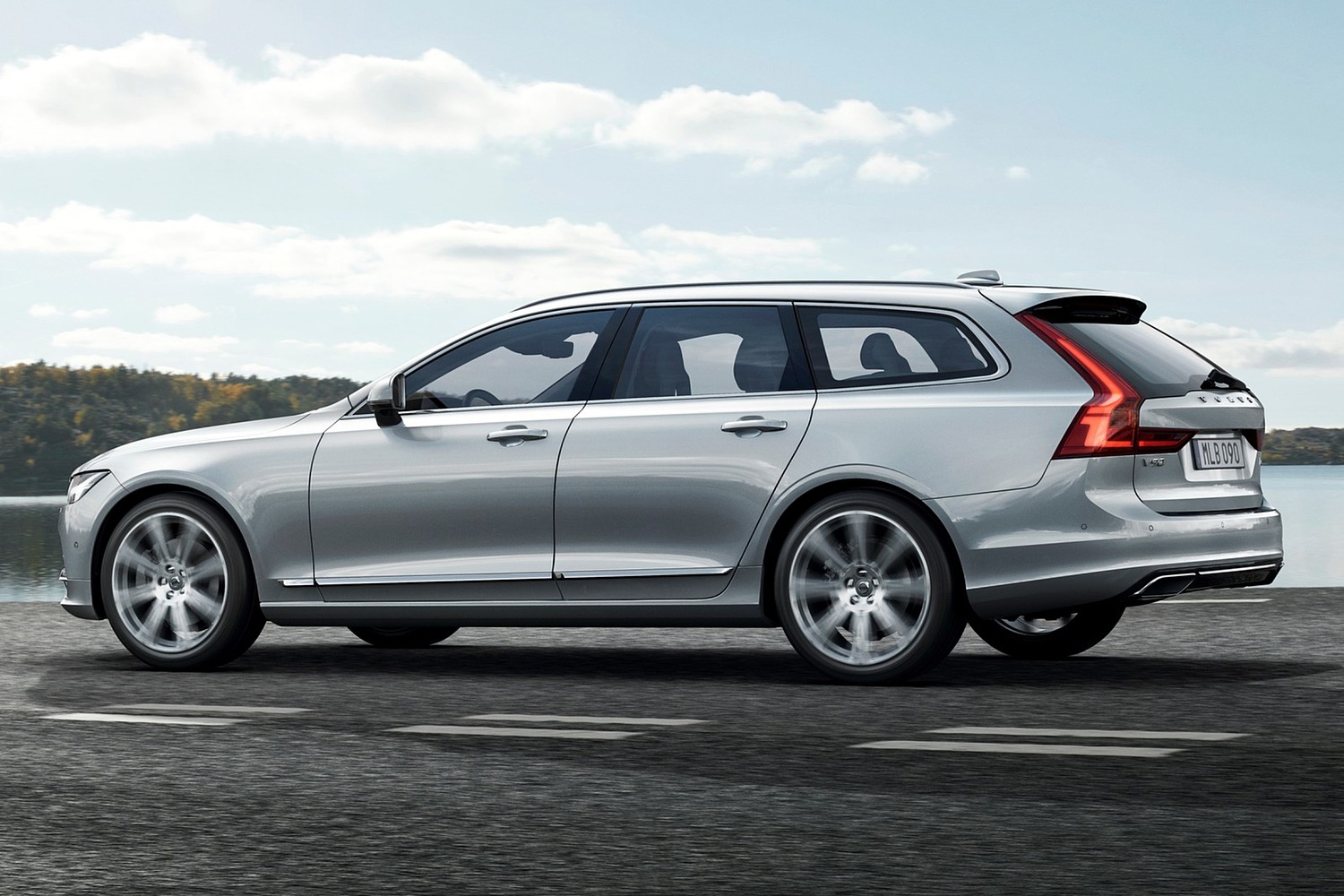2018 Volvo V90 Wagon Exterior. Target Launch Spring 2017.