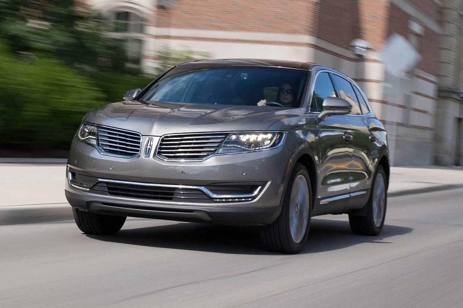 2017 Lincoln MKX Reserve 4dr SUV Exterior Shown