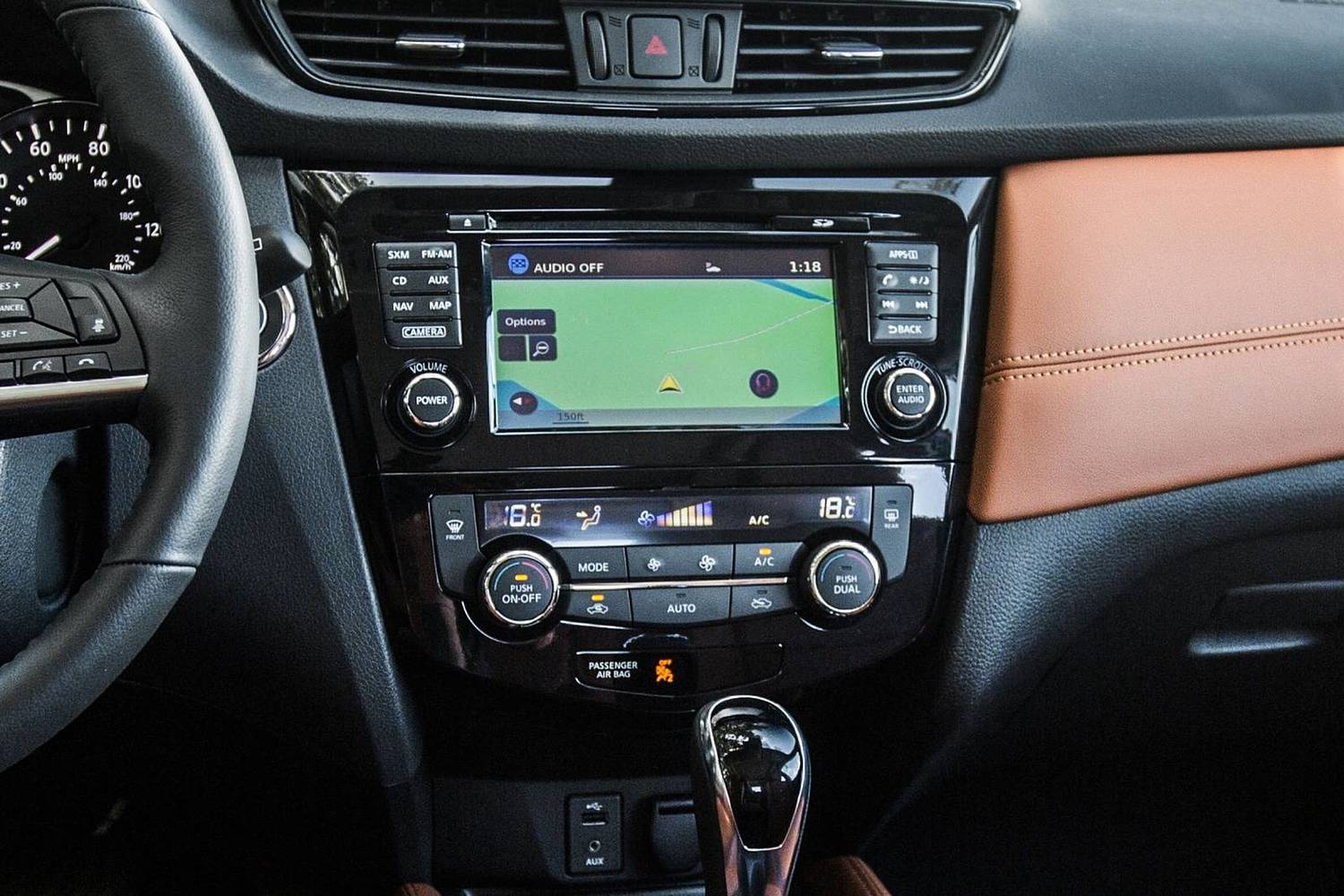Nissan Rogue SL 4dr SUV Center Console. Platinum Reserve Package Shown. (2017 model year shown)