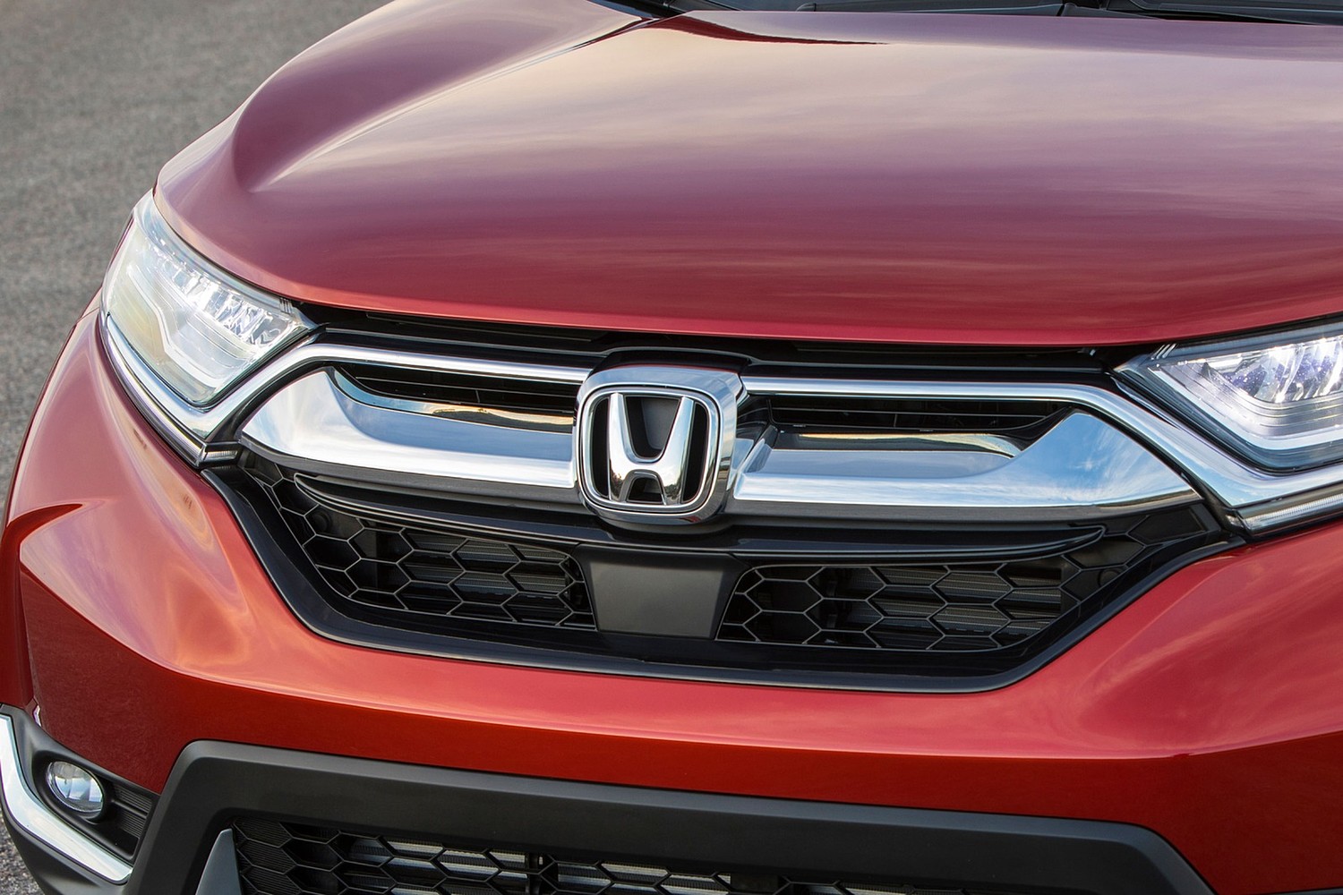 Honda CR-V Touring 4dr SUV Front Badge (2017 model year shown)