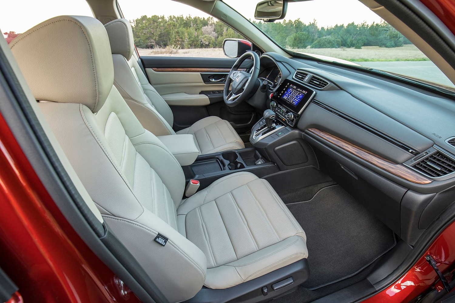 Honda CR-V Touring 4dr SUV Interior (2017 model year shown)