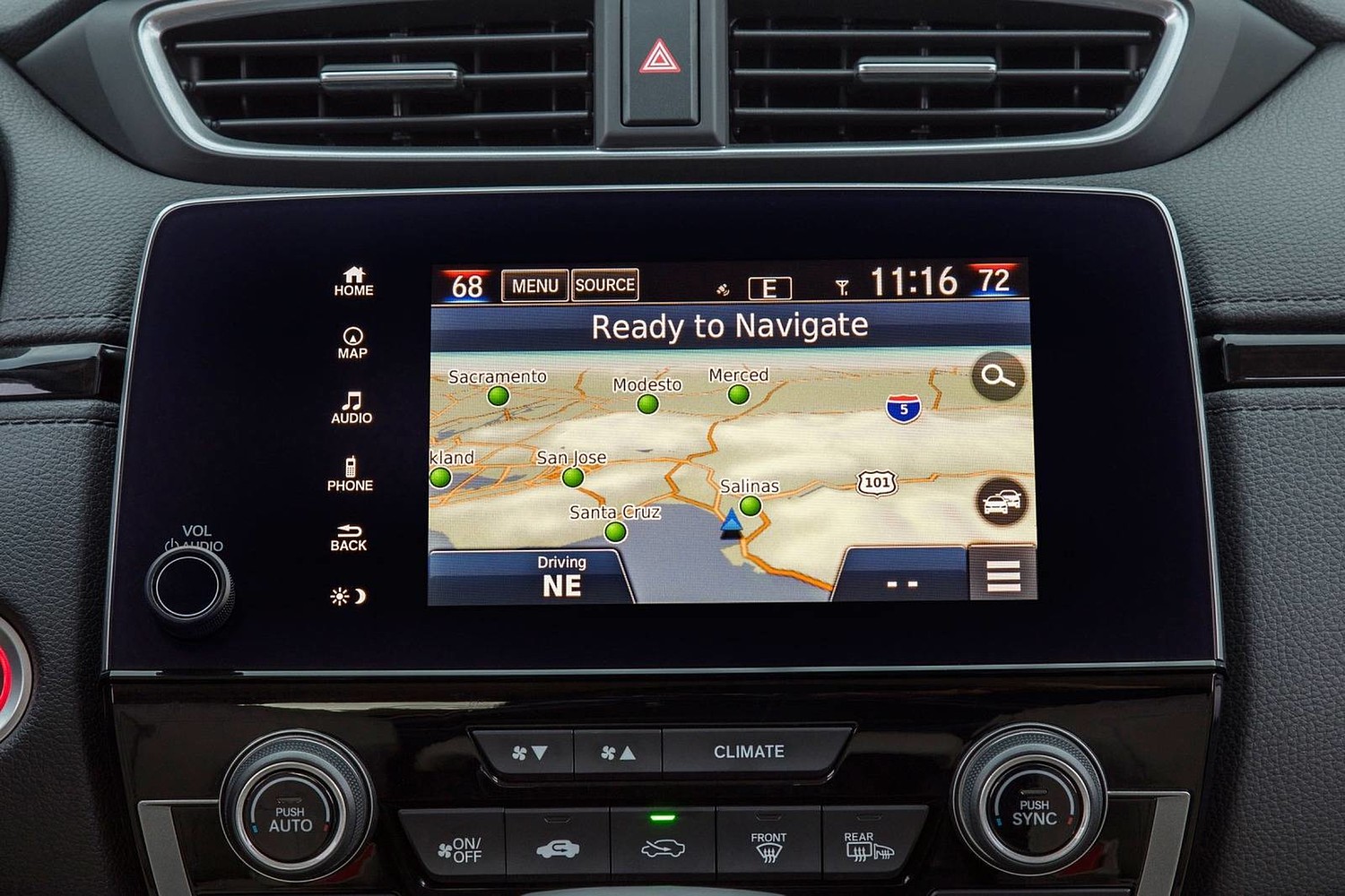 Honda CR-V Touring 4dr SUV Navigation System (2017 model year shown)