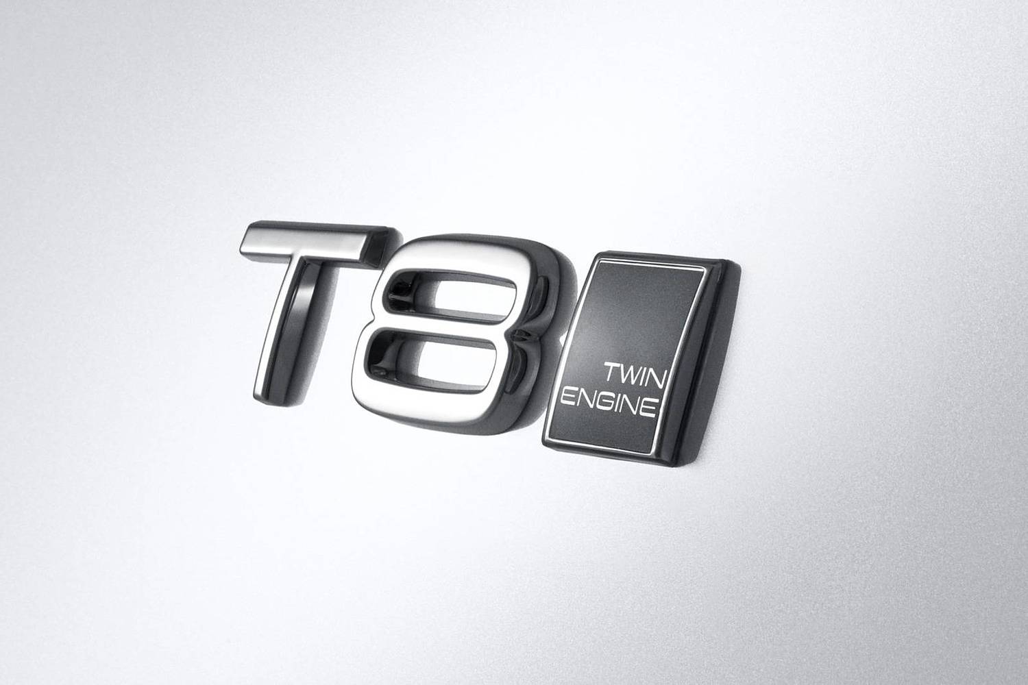 2018 Volvo XC90 T8 Inscription Twin Engine Plug-In Hybrid 4dr SUV Rear Badge