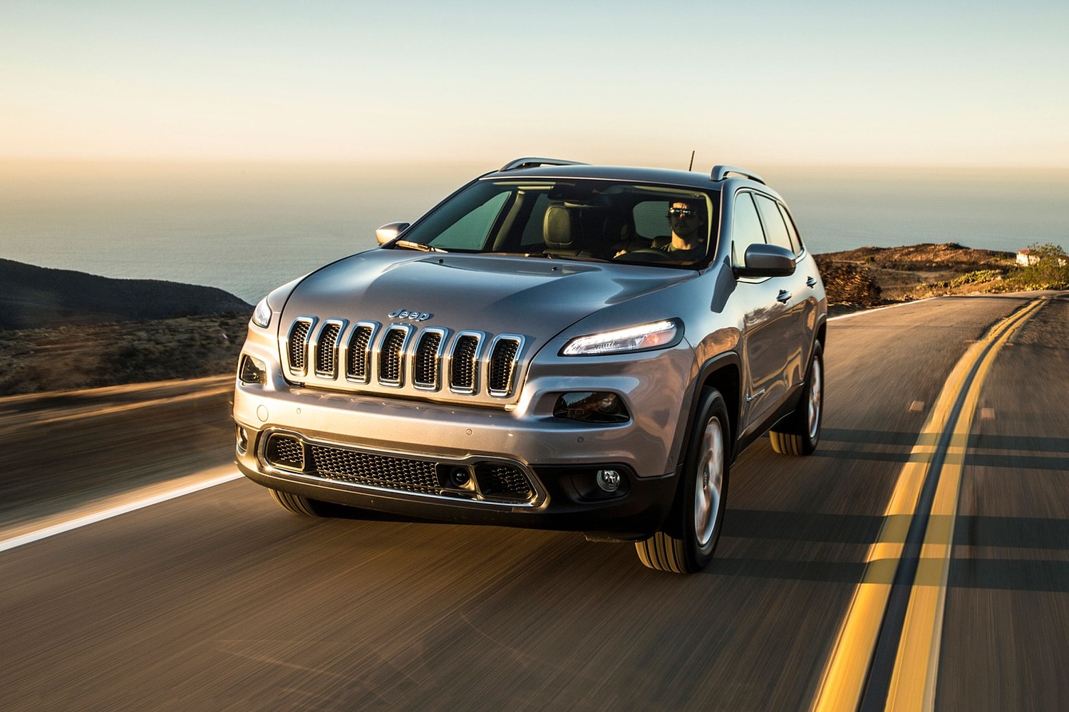 2018 Jeep Cherokee Limited 4dr SUV Exterior Shown
