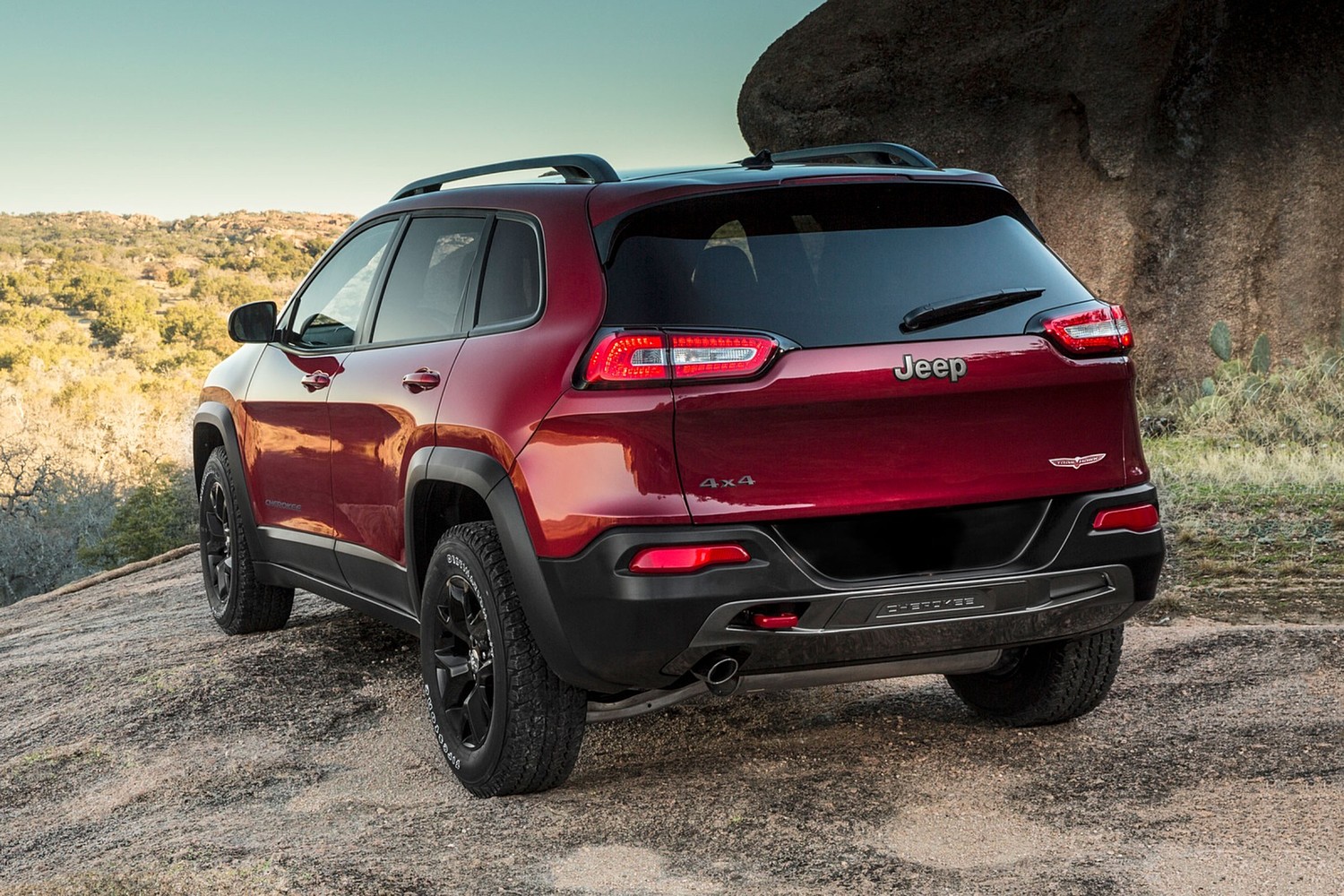 2018 Jeep Cherokee Trailhawk 4dr SUV Exterior
