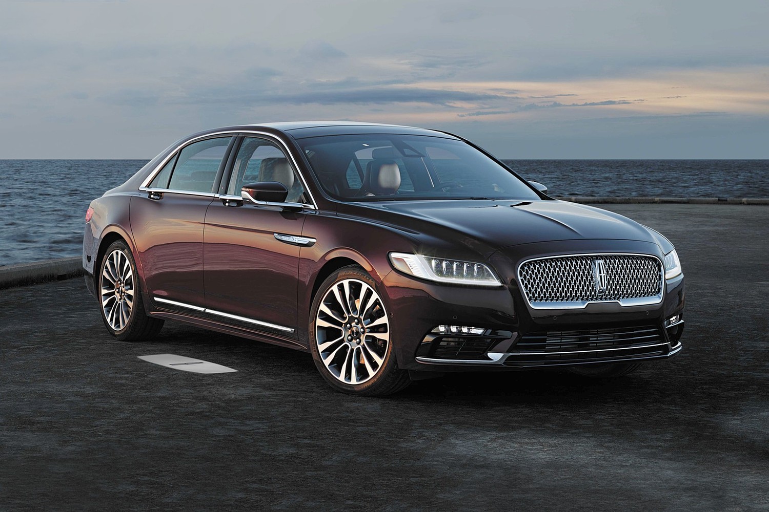 2018 Lincoln Continental Reserve Sedan Exterior. Options Shown.
