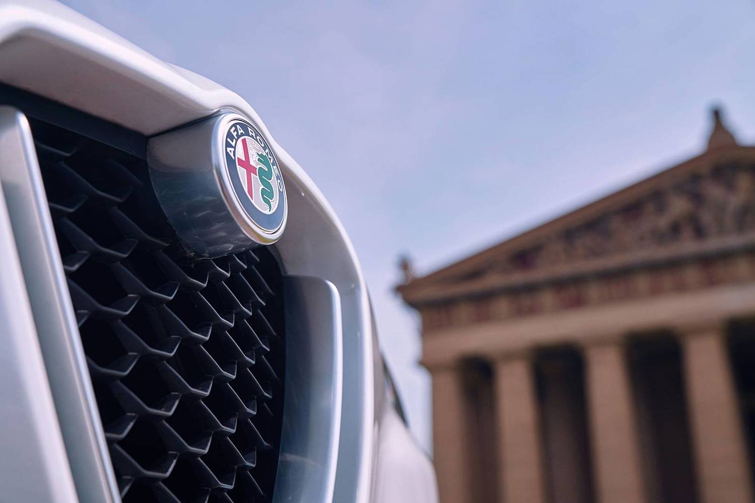 2018 Alfa Romeo Stelvio Ti 4dr SUV Front Badge