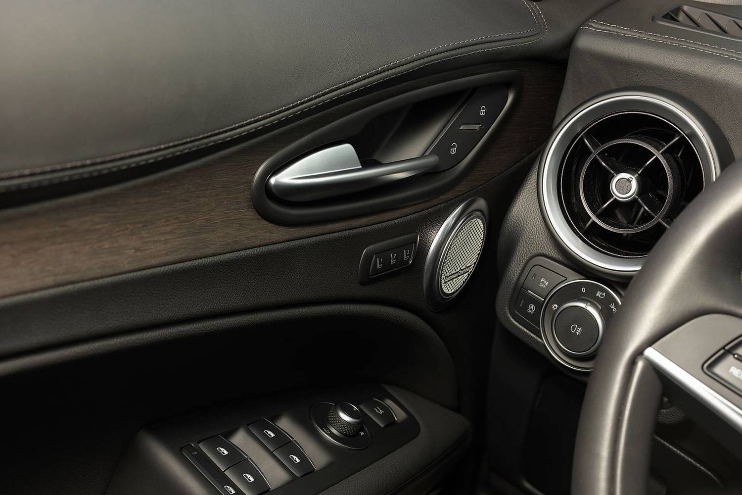 2018 Alfa Romeo Stelvio Ti 4dr SUV Interior Detail. Lusso Package Shown.