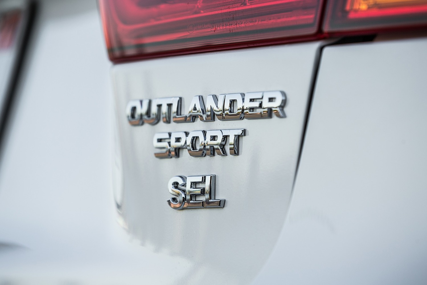 2018 Mitsubishi Outlander Sport 2.4 SEL 4dr SUV Rear Badge