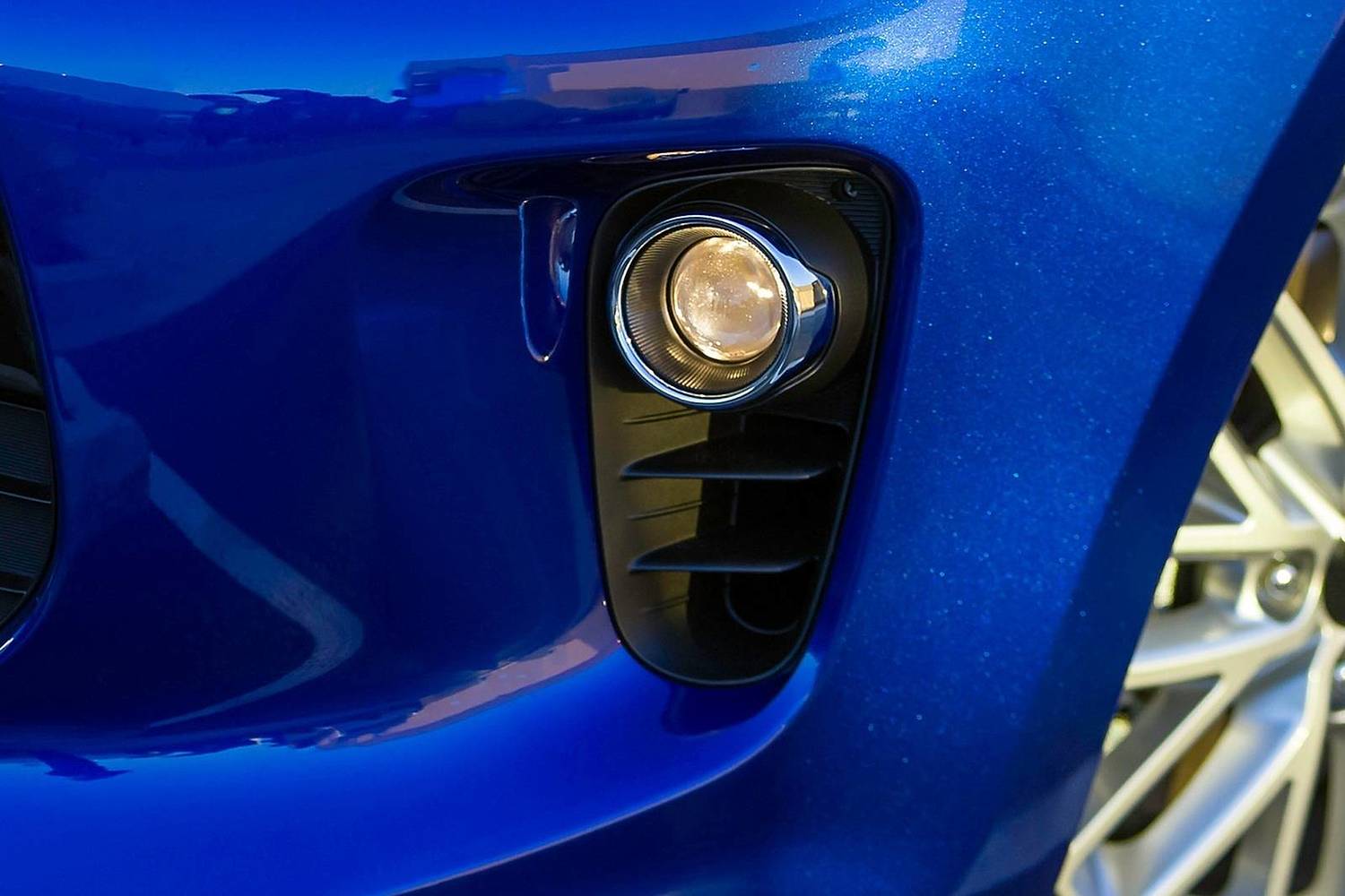 2018 Kia Rio EX Sedan Fog Light Detail