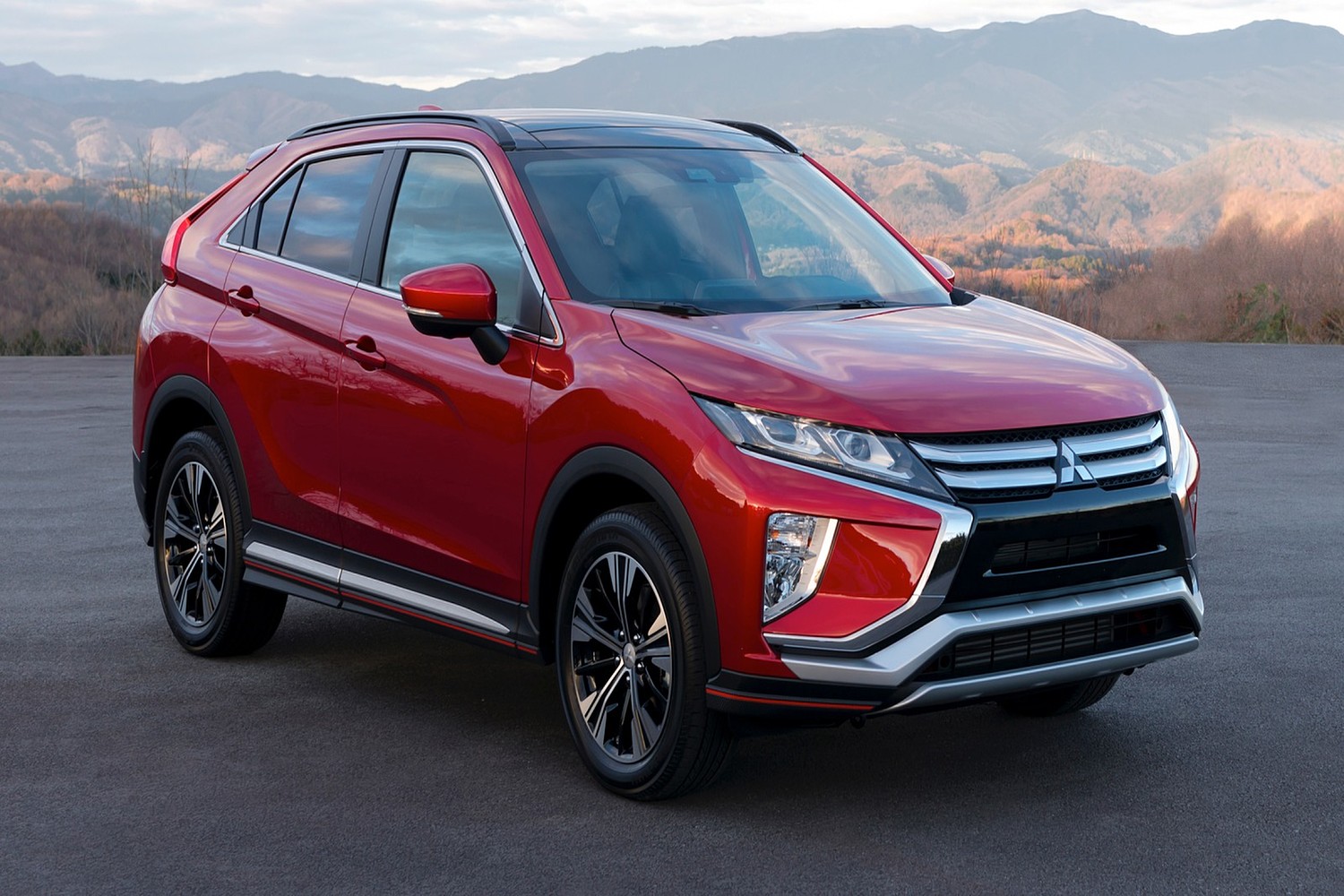 2018 Mitsubishi Eclipse Cross 4dr SUV Exterior. Target Launch Winter 2018.