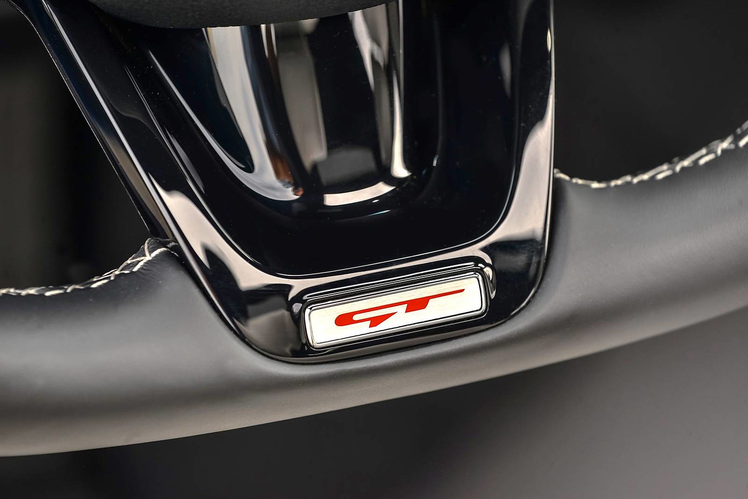 2018 Kia Stinger GT2 4dr Hatchback Interior Detail