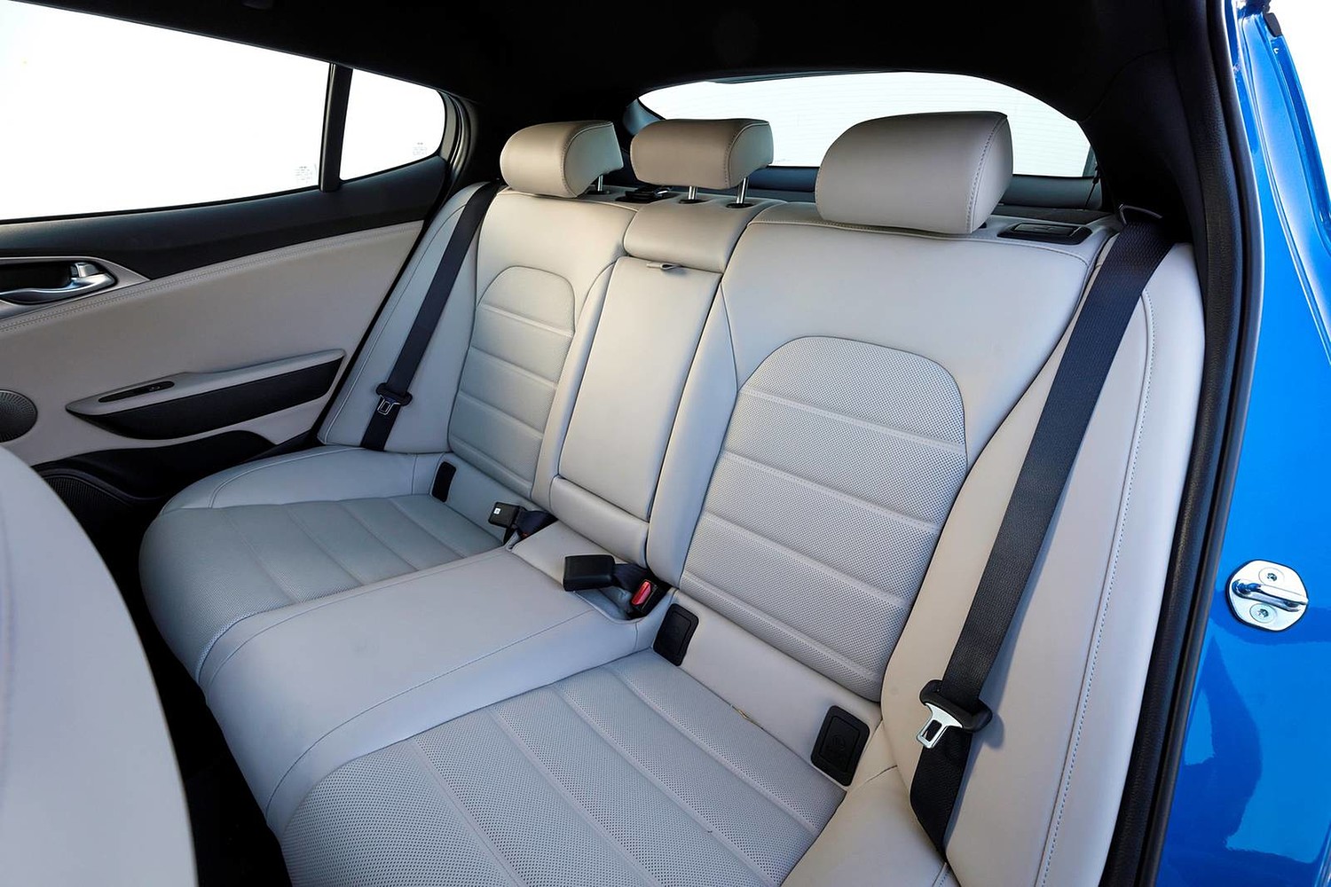 2018 Kia Stinger GT2 4dr Hatchback Rear Interior