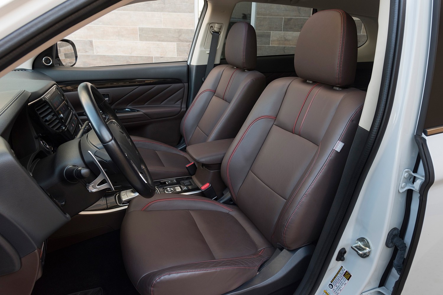 2018 Mitsubishi Outlander PHEV GT 4dr SUV Interior Shown