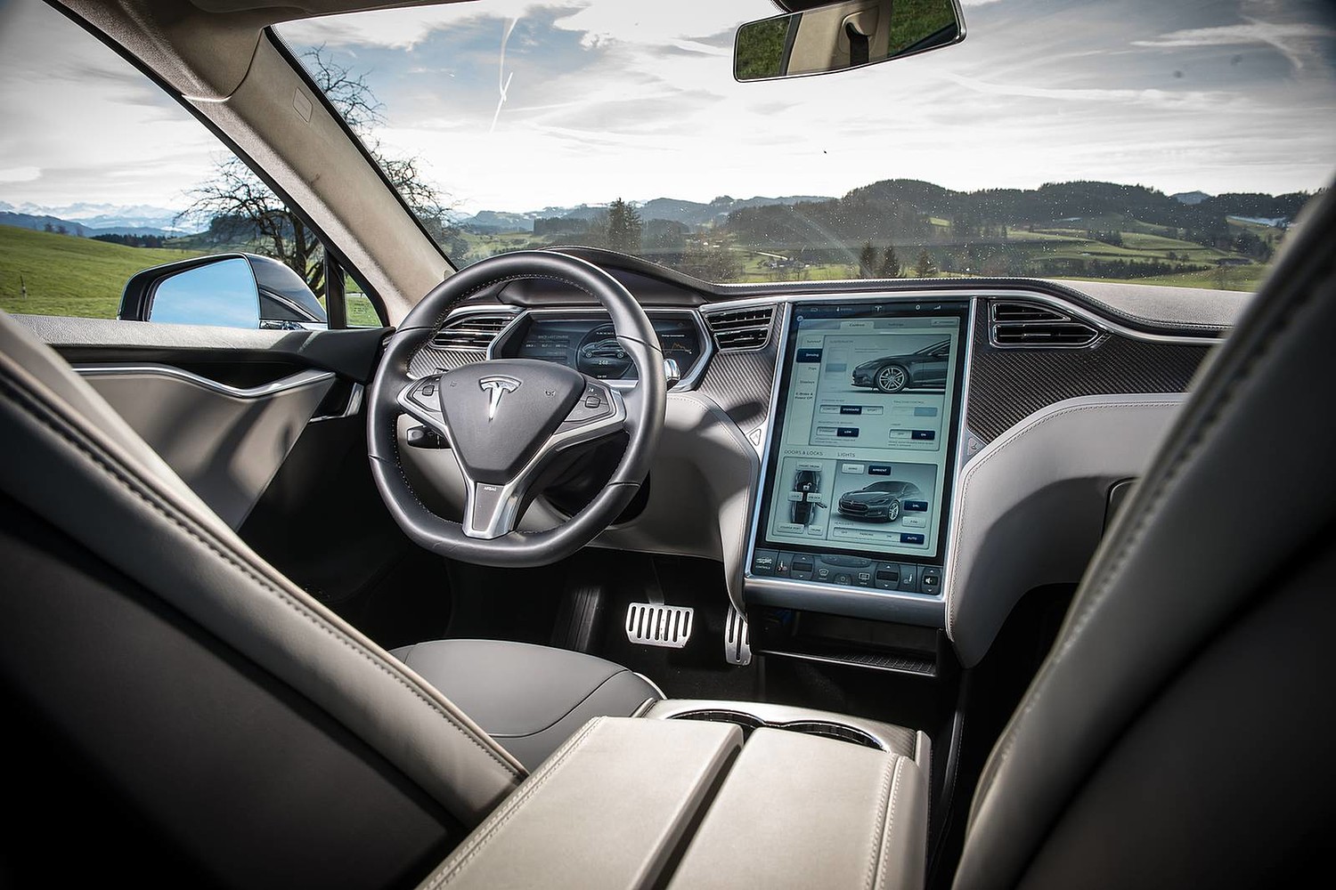 2018 Tesla Model S P100D Sedan Interior