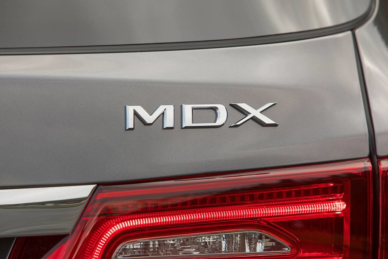 2018 Acura MDX Sport Hybrid SH-AWD w/Advance Package 4dr SUV Rear Badge