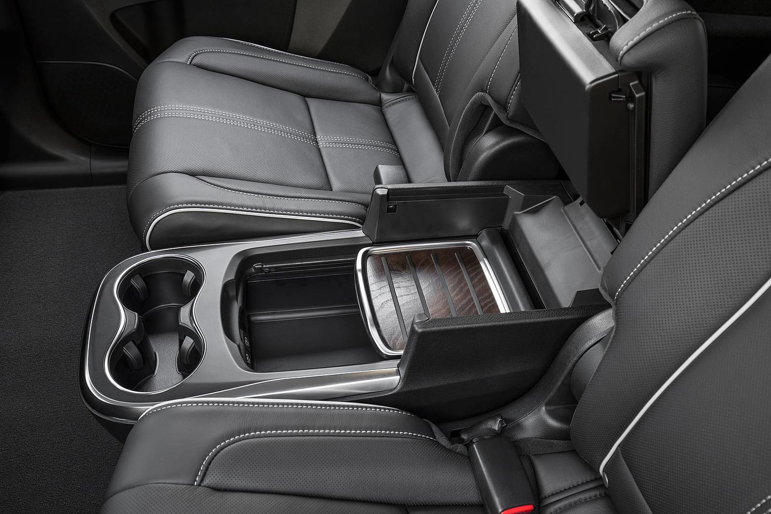 2018 Acura MDX Sport Hybrid SH-AWD w/Advance Package 4dr SUV Interior Detail
