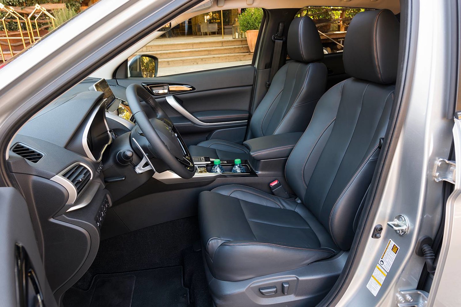 2018 Mitsubishi Eclipse Cross SEL Touring 4dr SUV Interior