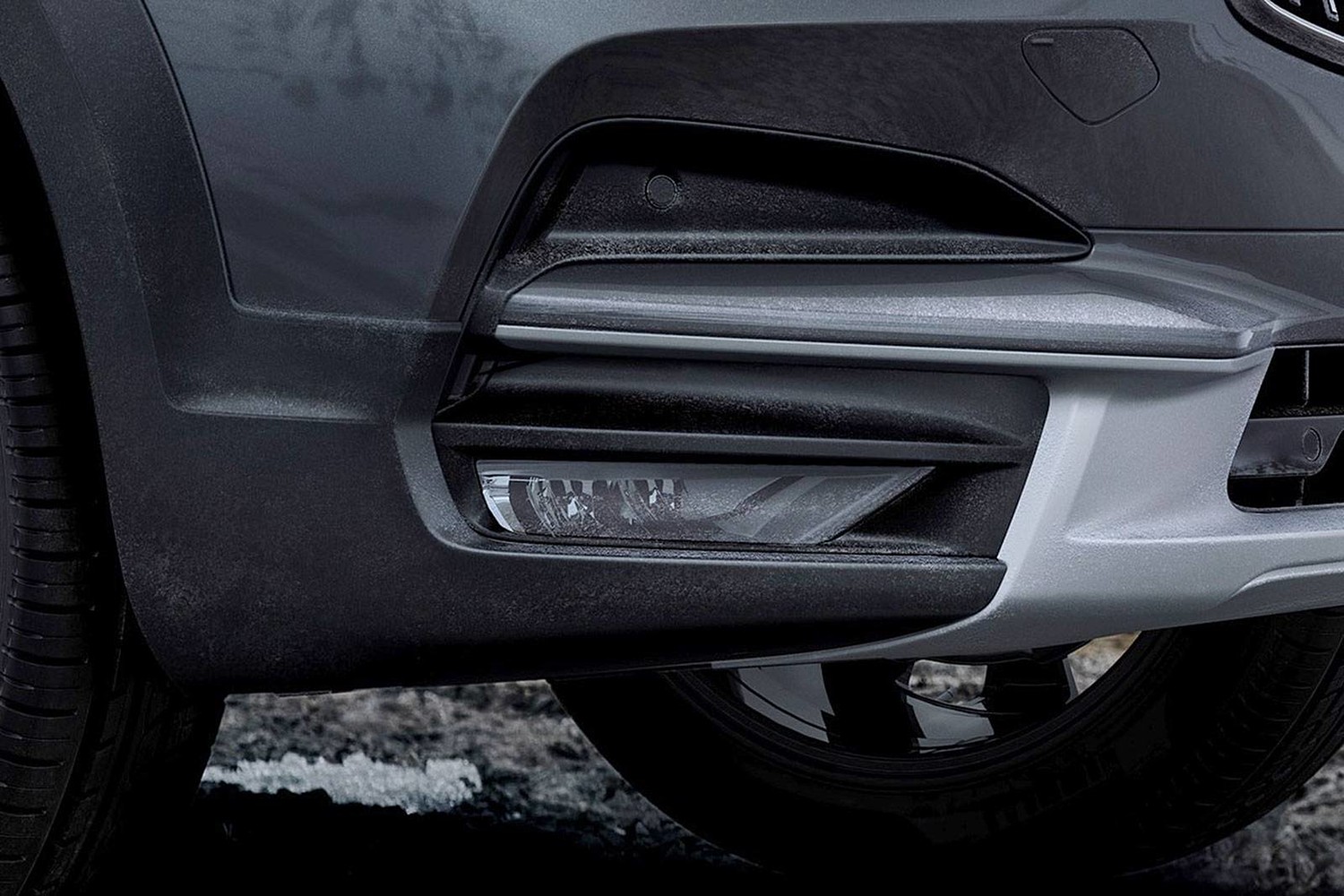 2018 Volvo V90 Cross Country T6 Wagon Fog Light Detail